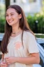 Movie poster: The Summer I Turned Pretty Season 1 Episode 1